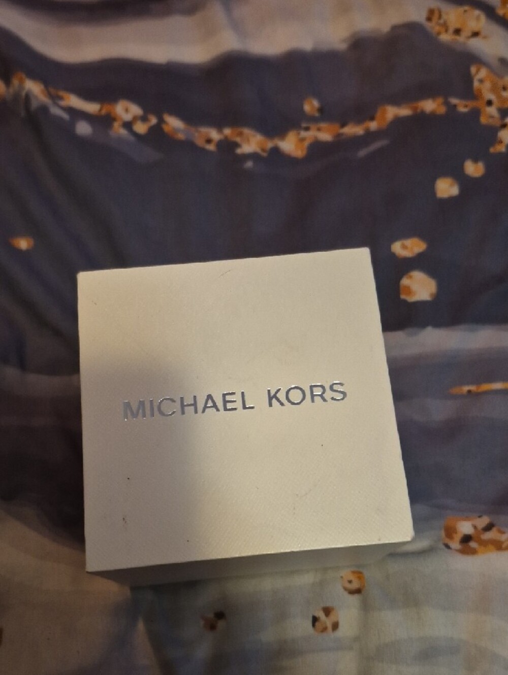 Michael Kors Silver Dial Watch with Gray Leather Strap - Picture 6 of 11